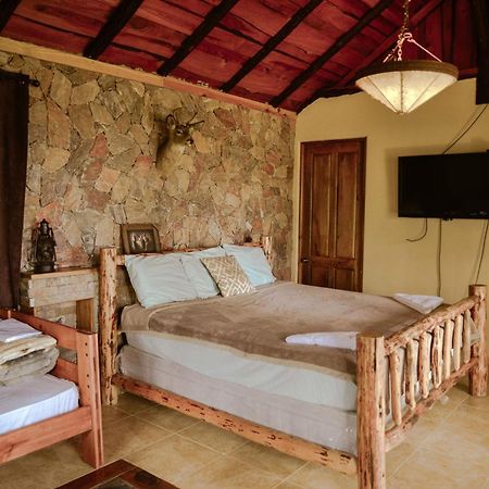 Rancho Tierra Alta Hotel Jarabacoa Bagian luar foto