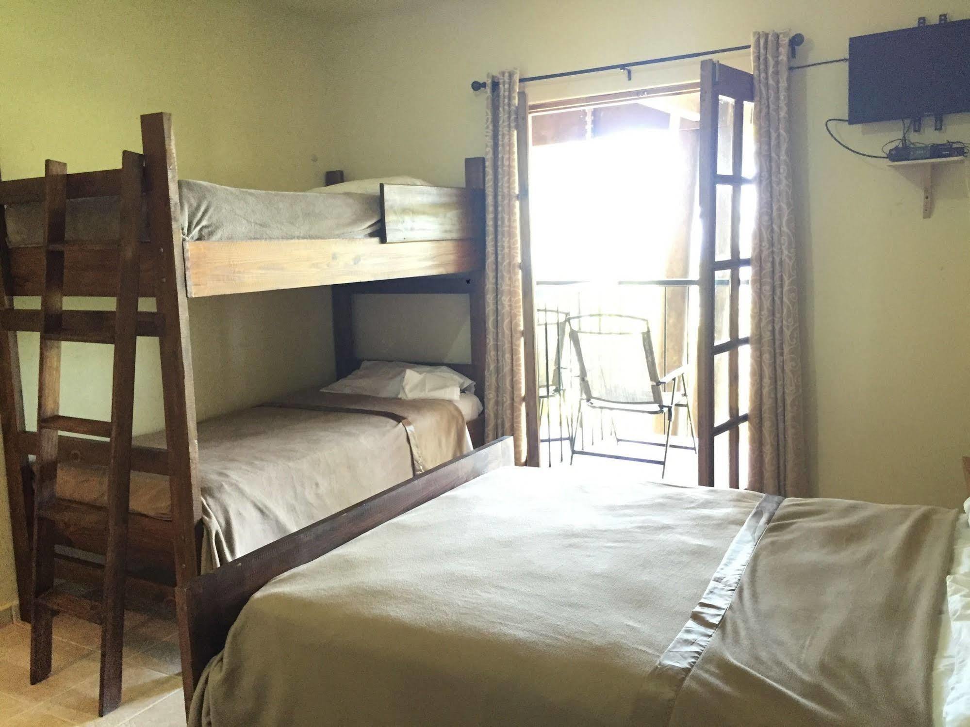 Rancho Tierra Alta Hotel Jarabacoa Bagian luar foto