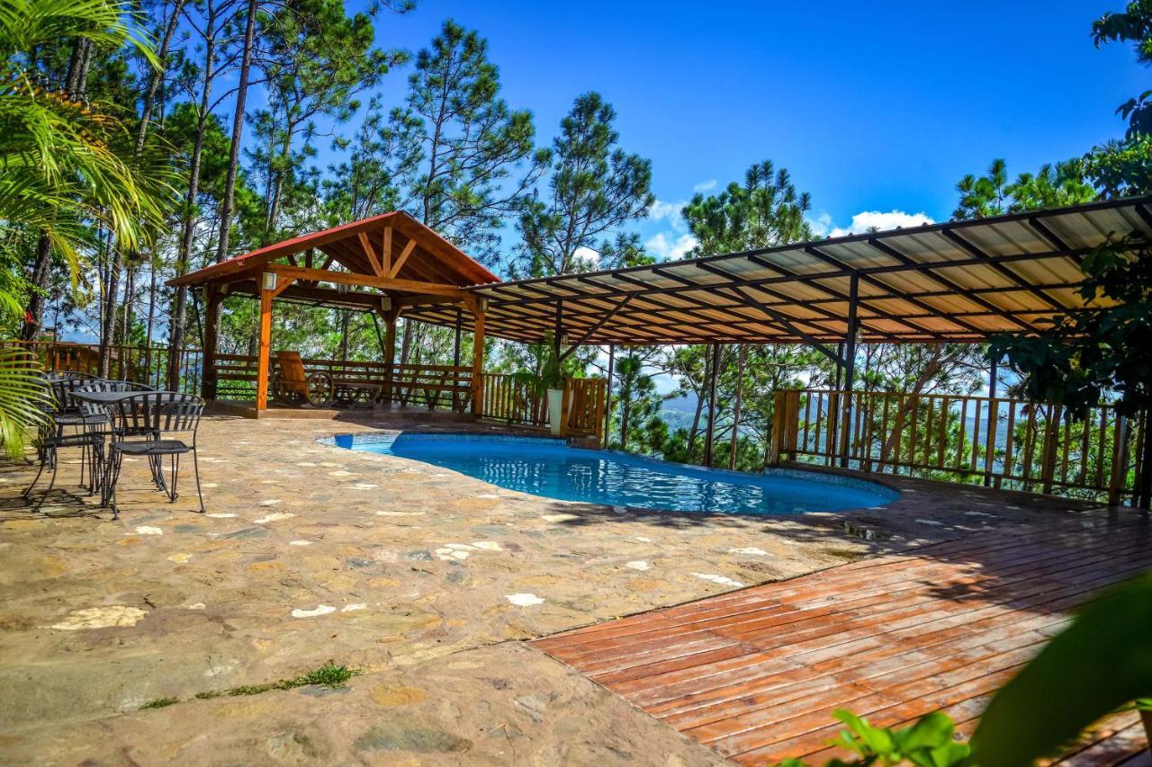 Rancho Tierra Alta Hotel Jarabacoa Bagian luar foto