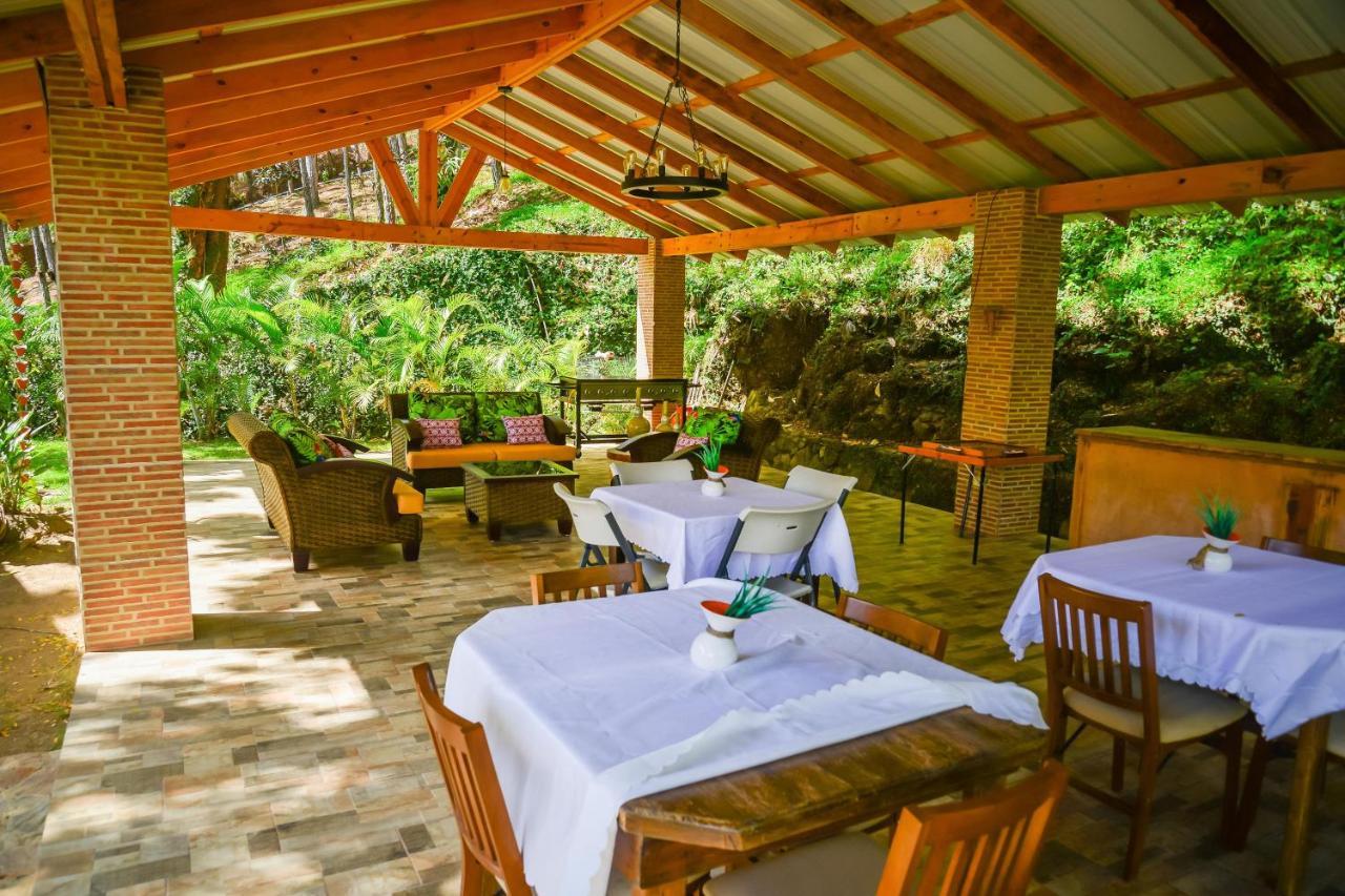 Rancho Tierra Alta Hotel Jarabacoa Bagian luar foto