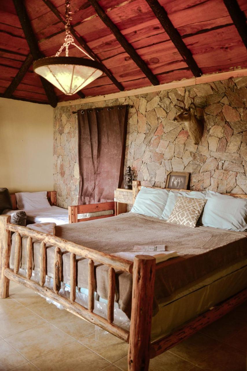 Rancho Tierra Alta Hotel Jarabacoa Bagian luar foto